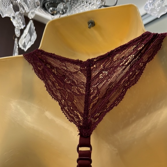 Short Night Gown - Picture 3 of 8